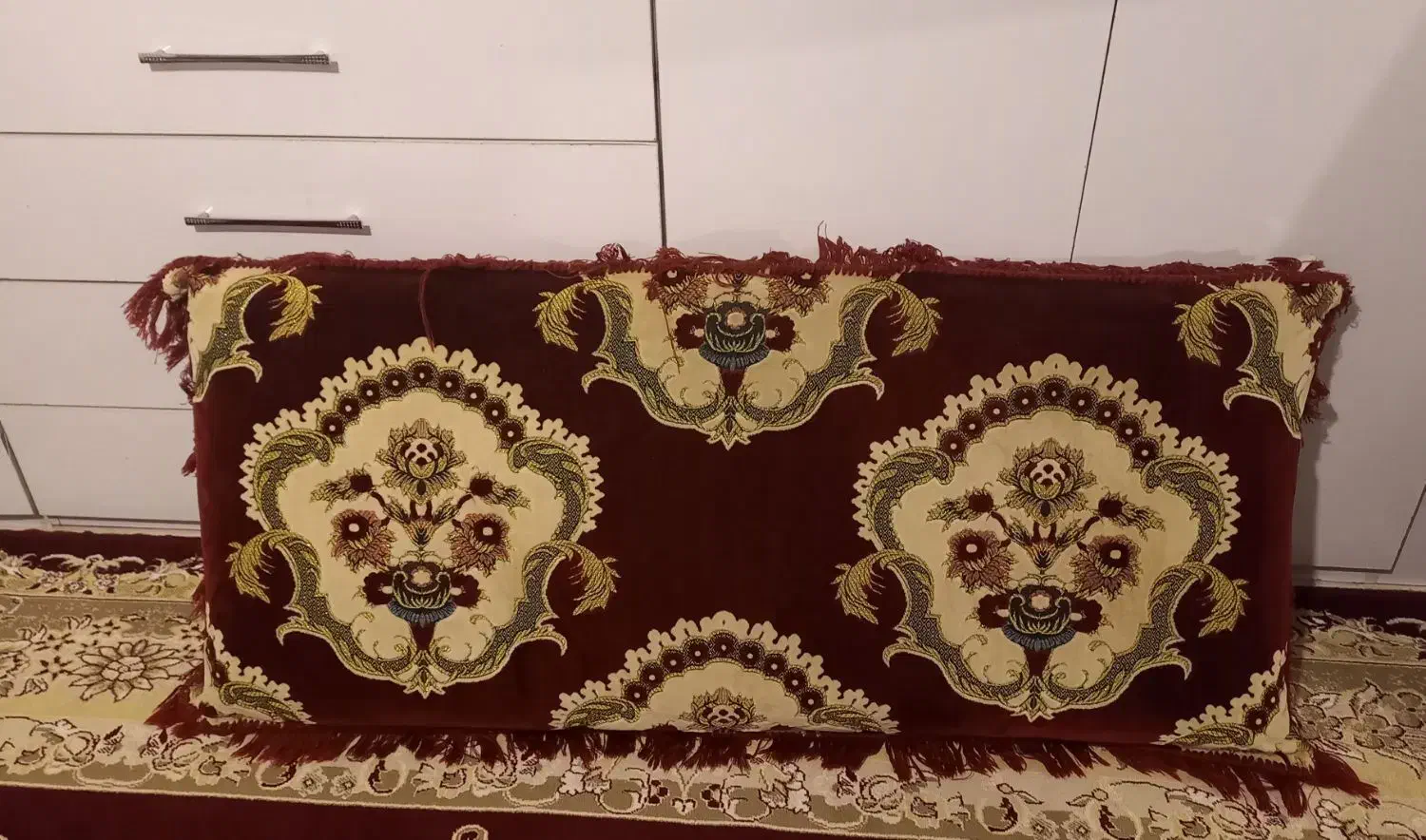 پشتی|پشتی|کرمانشاه, |دیوار