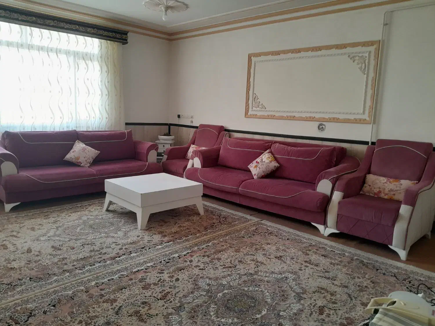 مبل ده نفره تختخواب‌شو|مبلمان خانگی و میز عسلی|سقز, |دیوار