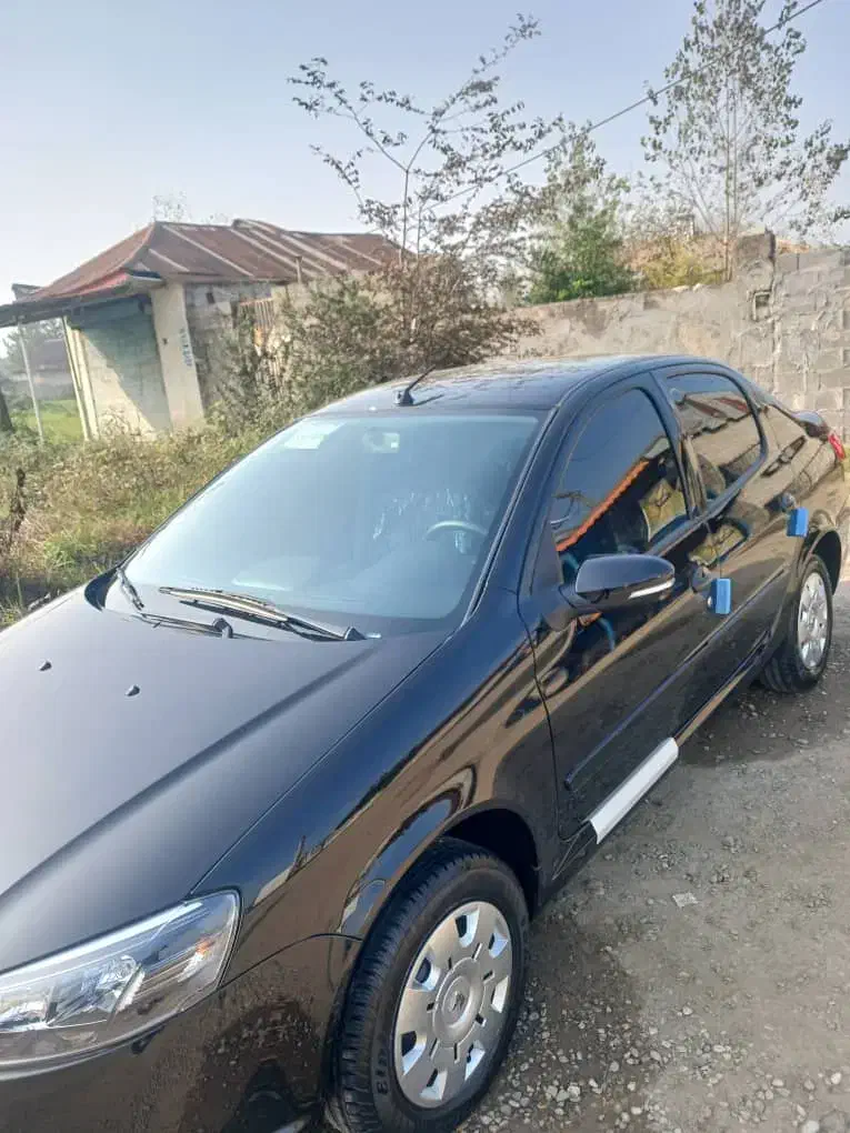 رانا پلاس استثنایی مدل ۱۴۰۳|خودرو سواری و وانت|رشت, یخسازی|دیوار