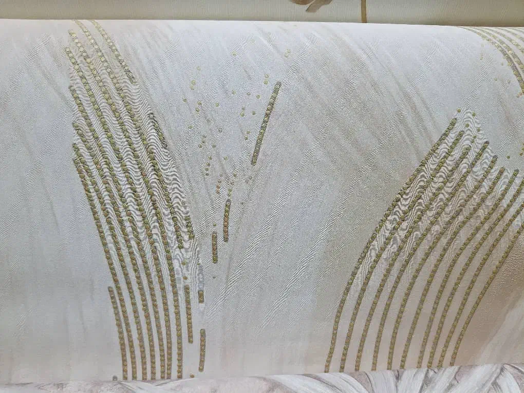 کارگرساده جهت کمک نصاب کاغذ دیواری|استخدام صنعتی، فنی، مهندسی|اهواز, امانیه|دیوار