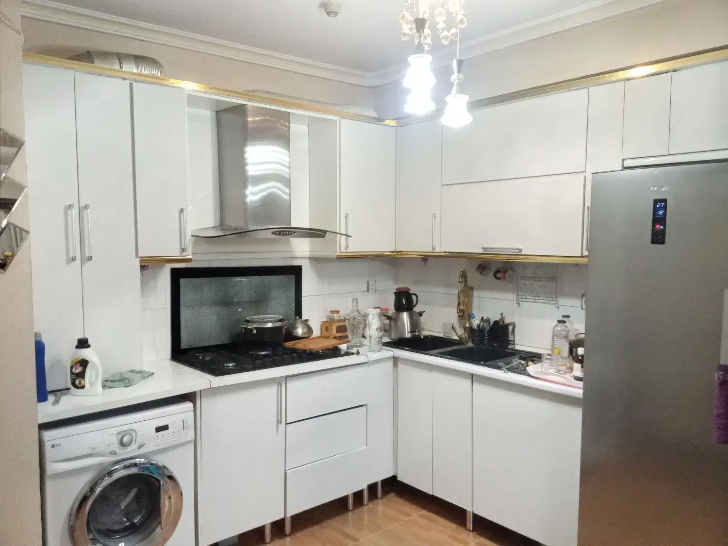 نصب برچسب کابینت با ارزانترین قیمت و بهترین کیفیت|خدمات پیشه و مهارت|تبریز, |دیوار