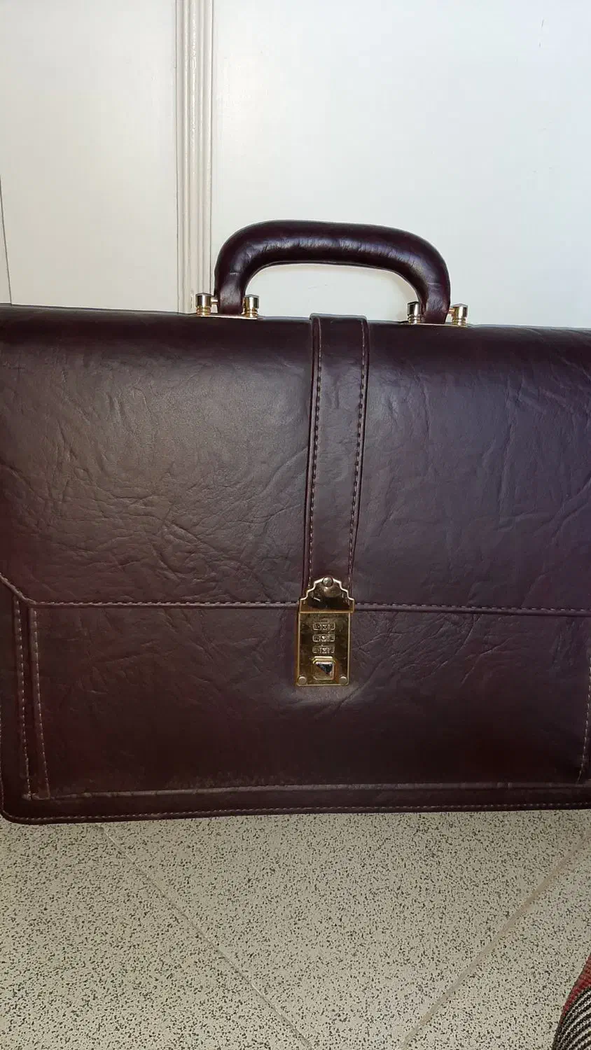 کیف اداری طرح چرم|کیف، کفش، کمربند|پردیس, فاز ۱۱|دیوار