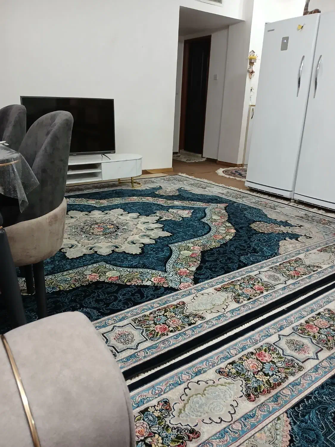 فرش یکساله پهن بودن سالم مناسب جهیزیه|فرش|فولادشهر, مسکن مهر فولادشهر|دیوار