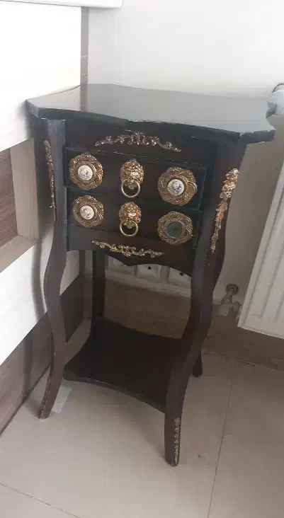 میز تلفن|میز تلفن|اصفهان, ارداجی|دیوار