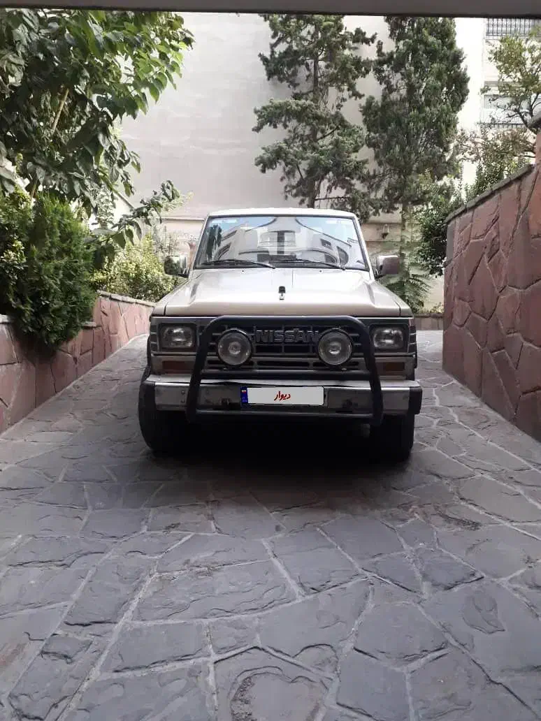 یکدستگاه نیسان پاترول گیربکس سافاری مدل هفتاد و دو|خودرو سواری و وانت|تبریز, |دیوار