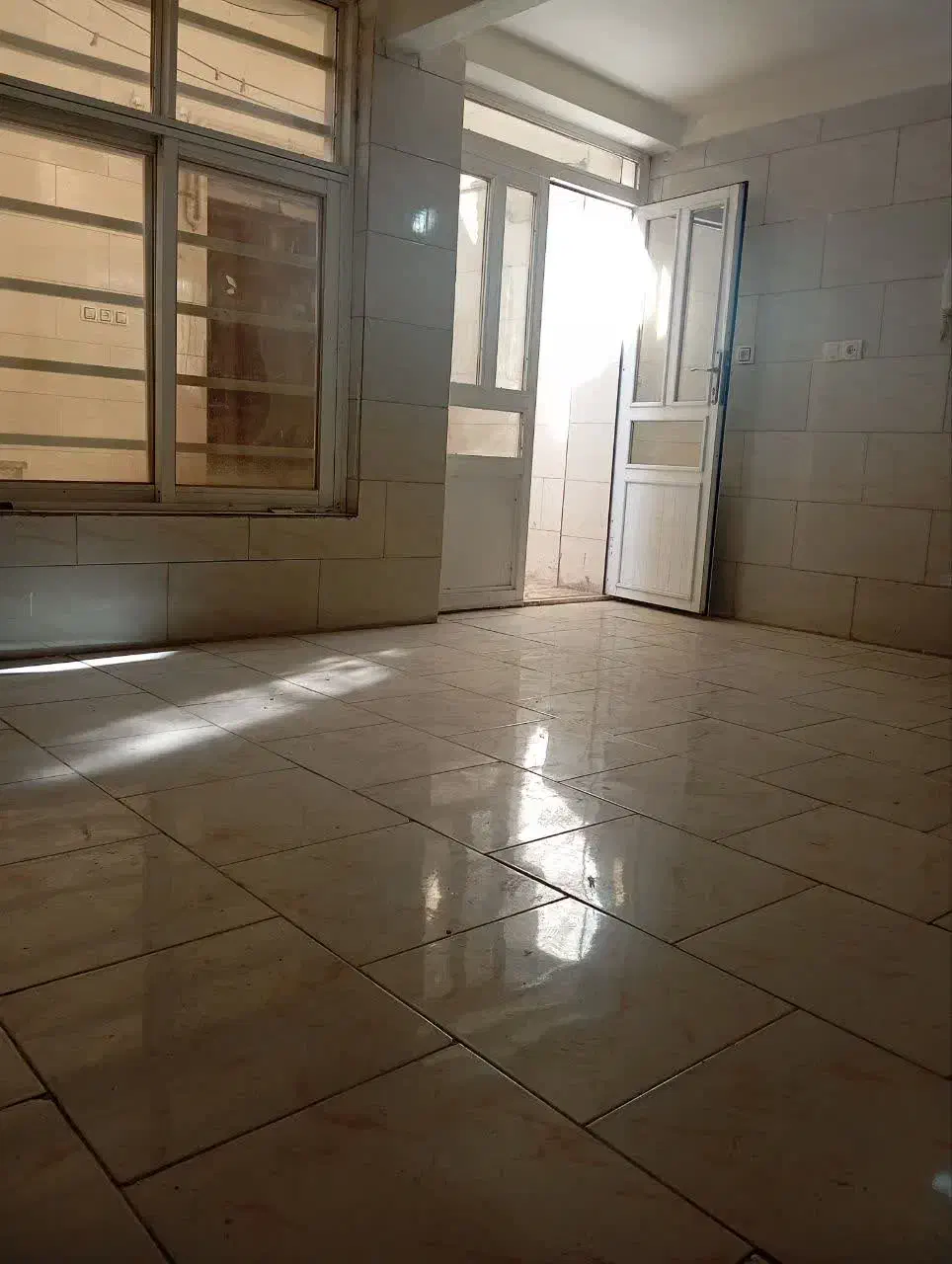 ۲طبقه‌دربست‌مناسب۲خانواده|اجارهٔ خانه و ویلا|مشهد, تلگرد|دیوار