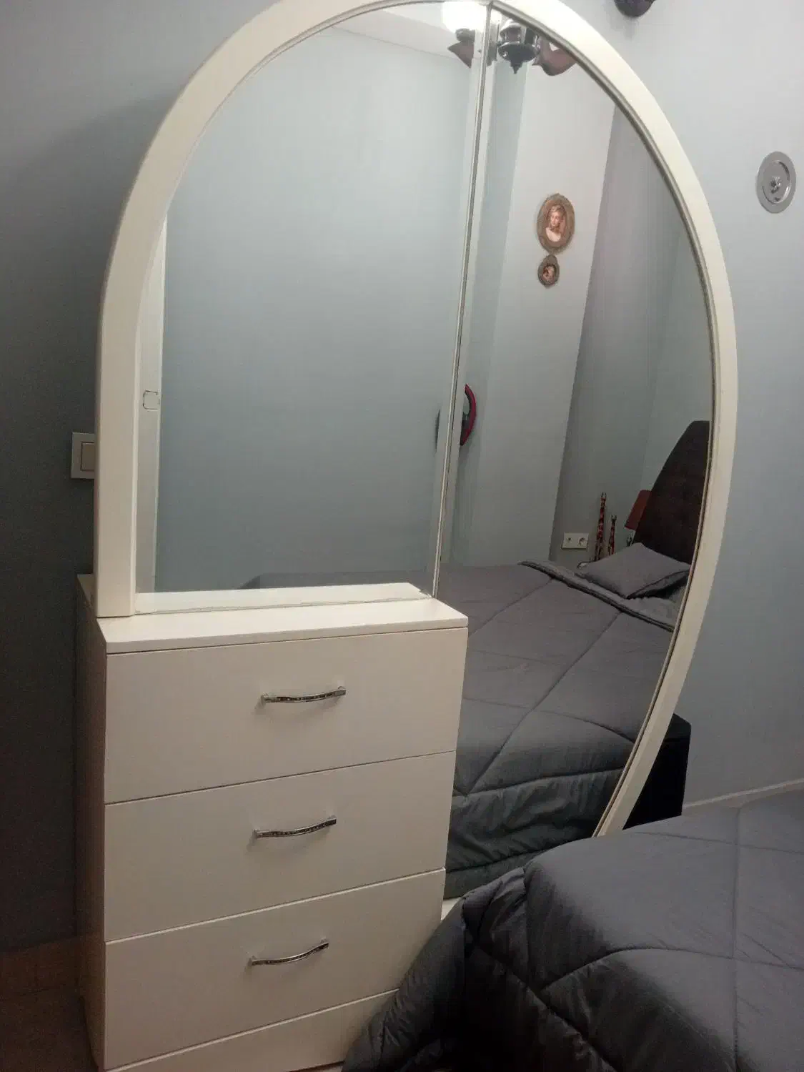 سرویس خواب دونفره با تشک فنری سالم|تخت و سرویس خواب|گرگان, |دیوار