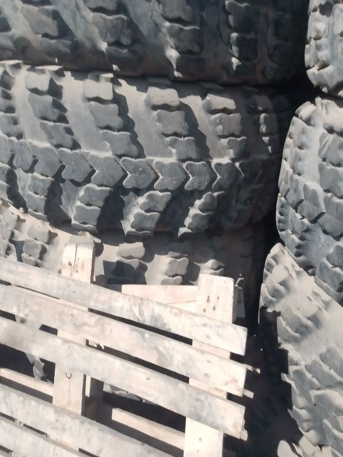 لاستیک کراز روسی|قطعات یدکی و لوازم جانبی|ری, دیلمان|دیوار