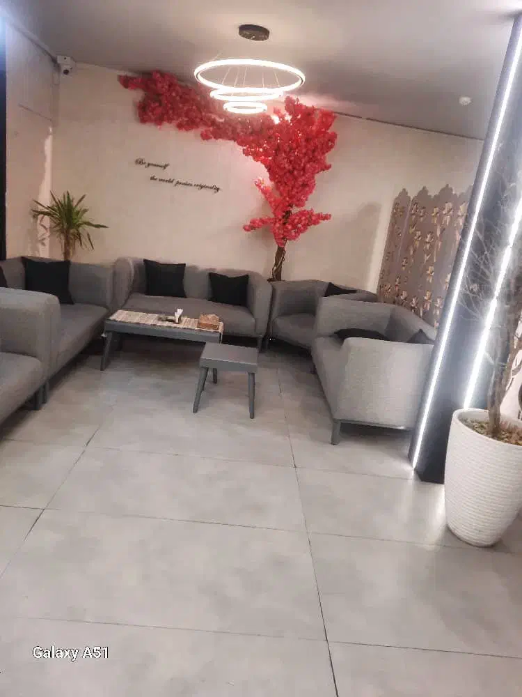 سری زن قلیان|استخدام خدمات فروشگاه و رستوران|تهران, دهقان|دیوار