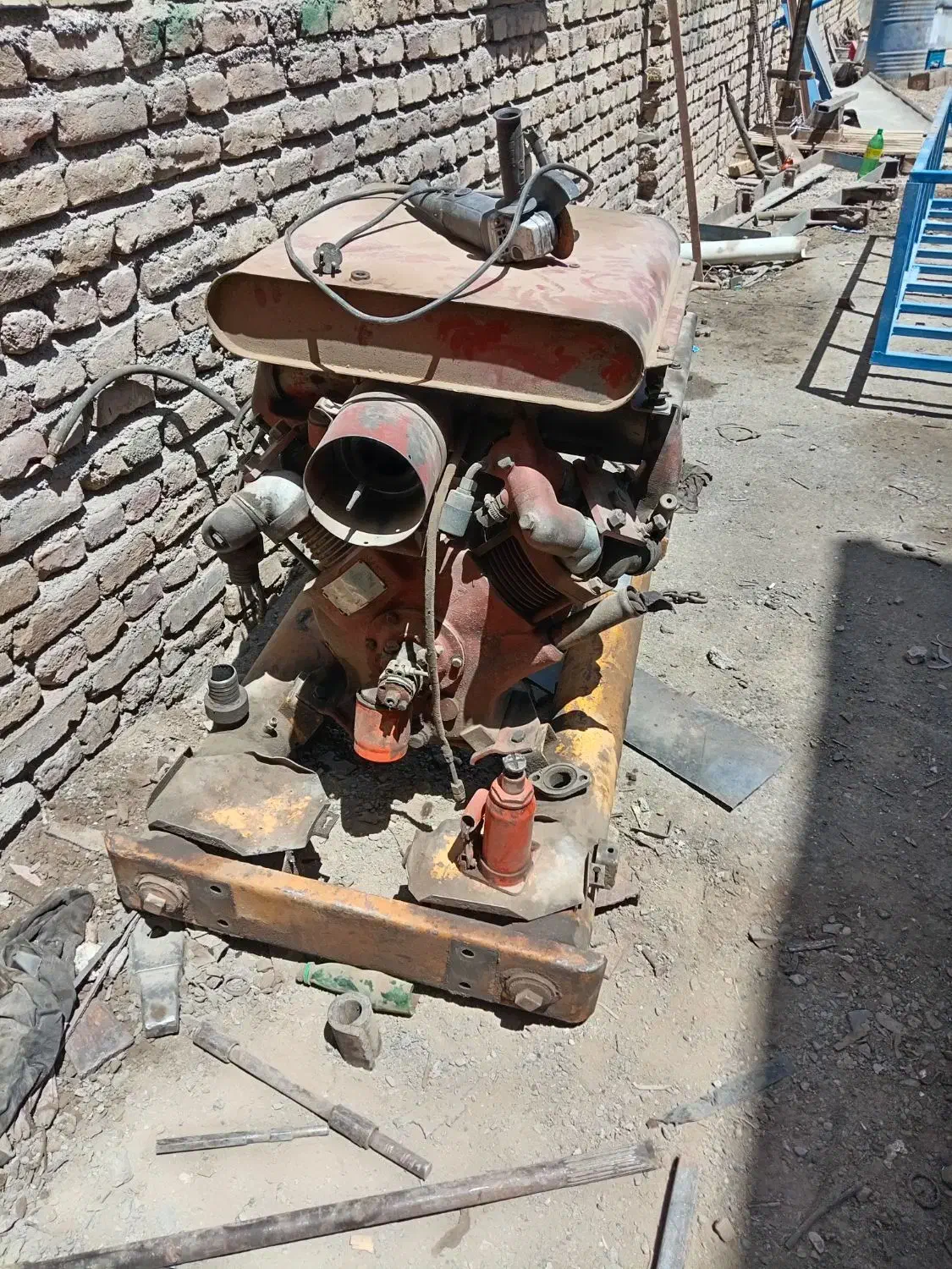 سیلندر کمپرسورباد پیستونی اطلس کوپکو بلژیک|ماشین‌آلات صنعتی|بردسکن, |دیوار