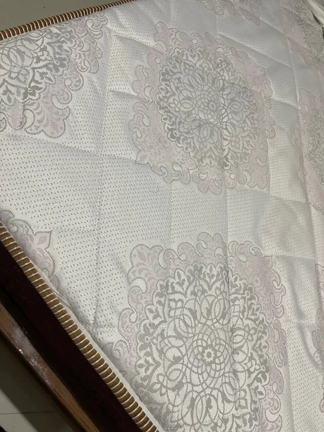 تشک تخت فنر دار  دو نفره سایز ۱۶۰ مدل کلاسیک رویال|تشک تختخواب|همدان, |دیوار