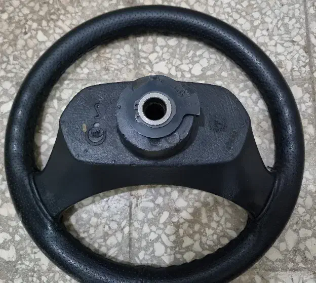 فرمان و کفی صندوق پژو ۴۰۵|قطعات یدکی و لوازم جانبی|قم, گلزار|دیوار