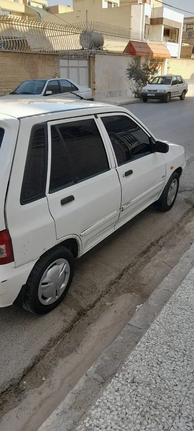 پراید ۱۱۱ مدل ۹۰|خودرو سواری و وانت|شاهین‌شهر, خبرنگار|دیوار