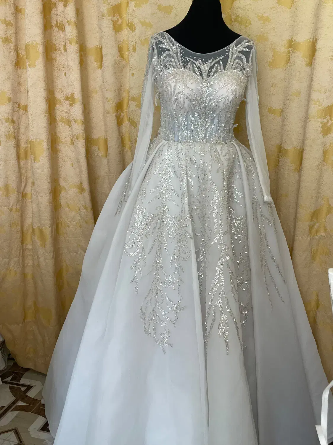 لباس عروس|لباس|بیرجند, |دیوار