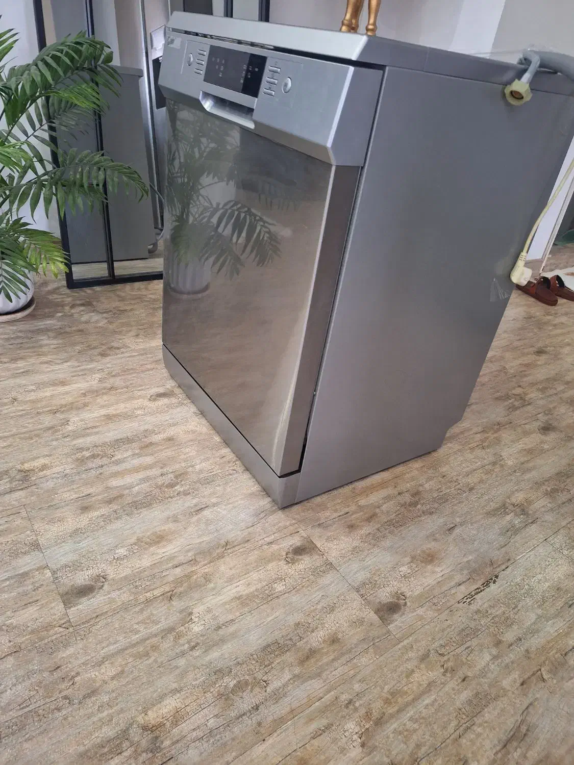 ظرفشویی|ماشین ظرفشویی|گنبد کاووس, |دیوار