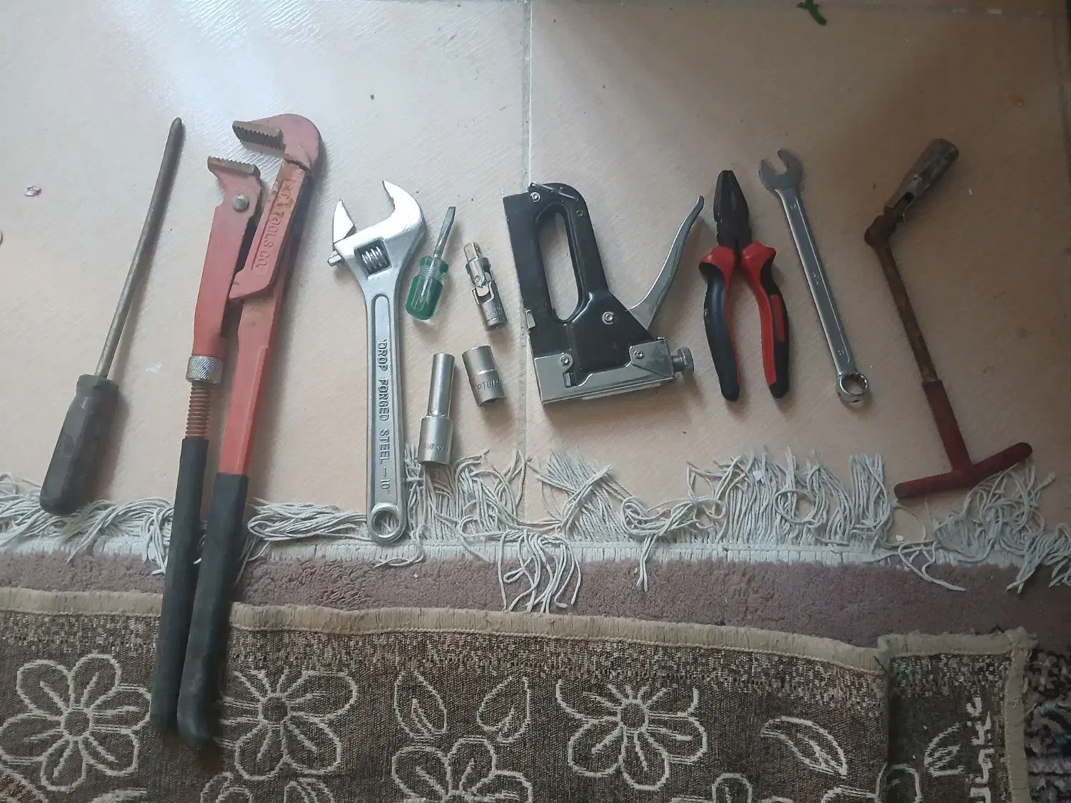 ابزار|ابزارآلات|شیراز, قلعه نو|دیوار