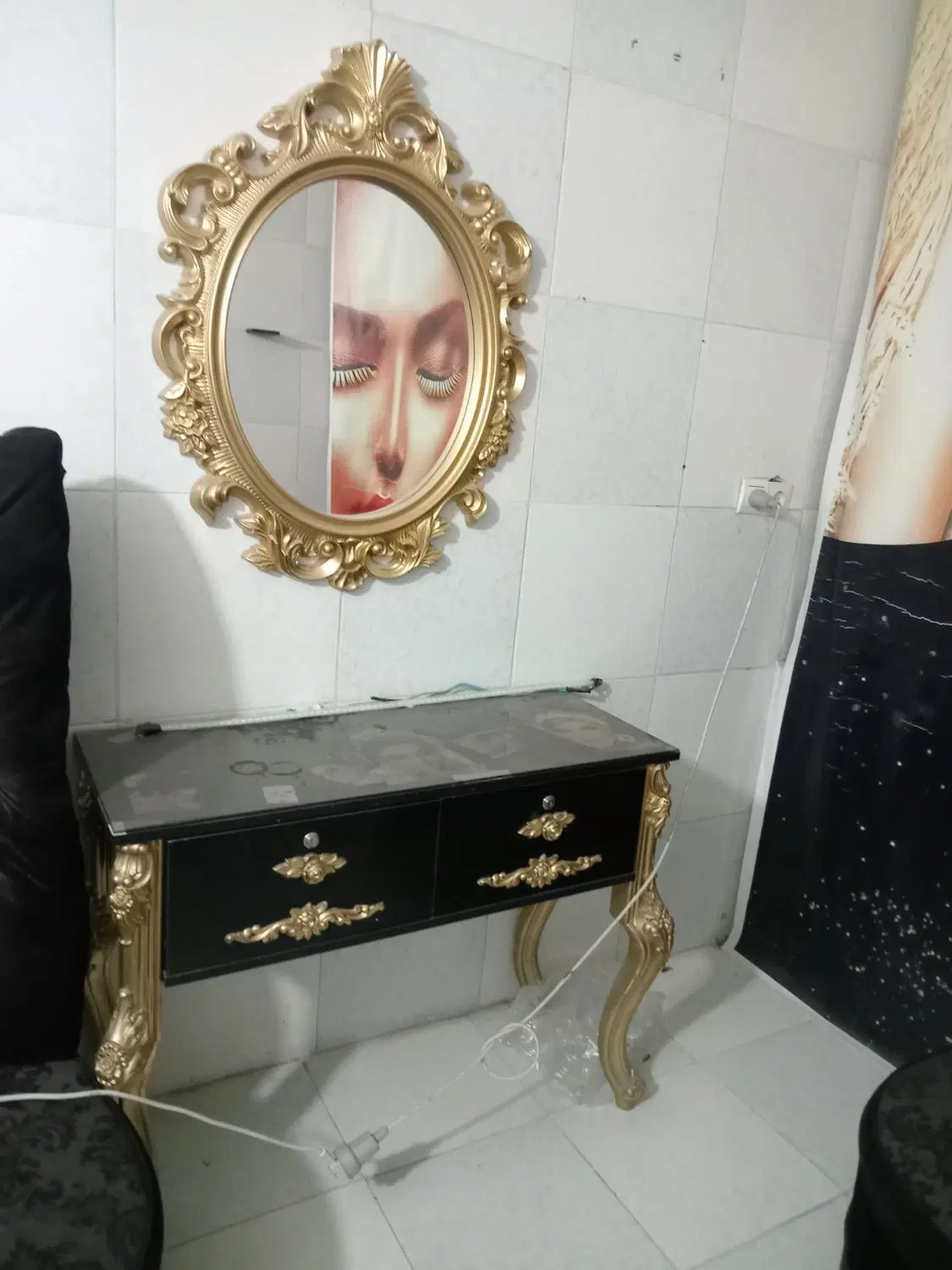 ست آیینه|آینه|نجف‌آباد, گلدشت|دیوار
