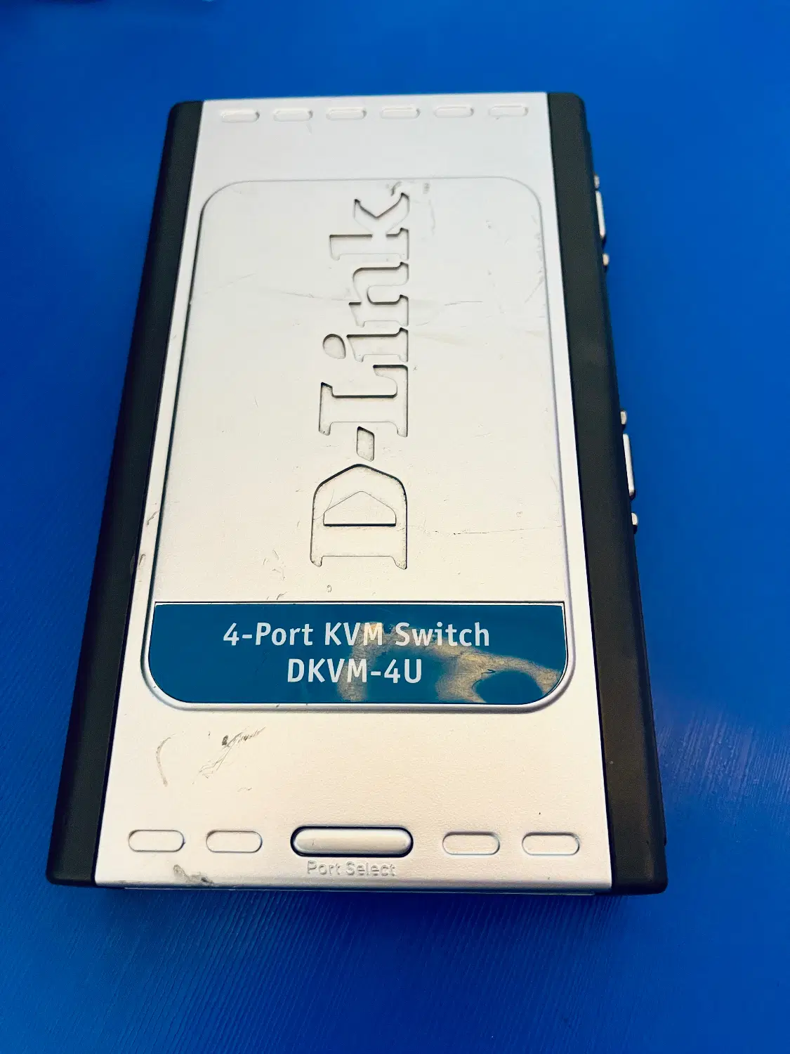 D-link سوئیچ Kvm|مودم و تجهیزات شبکه|یاسوج, |دیوار