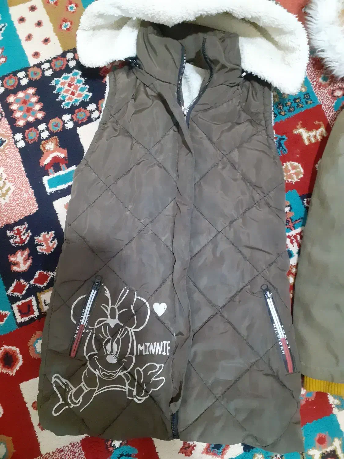 یک عدد کاپشن و پافر برای هفت و هشت ساله|لباس|ملایر, |دیوار