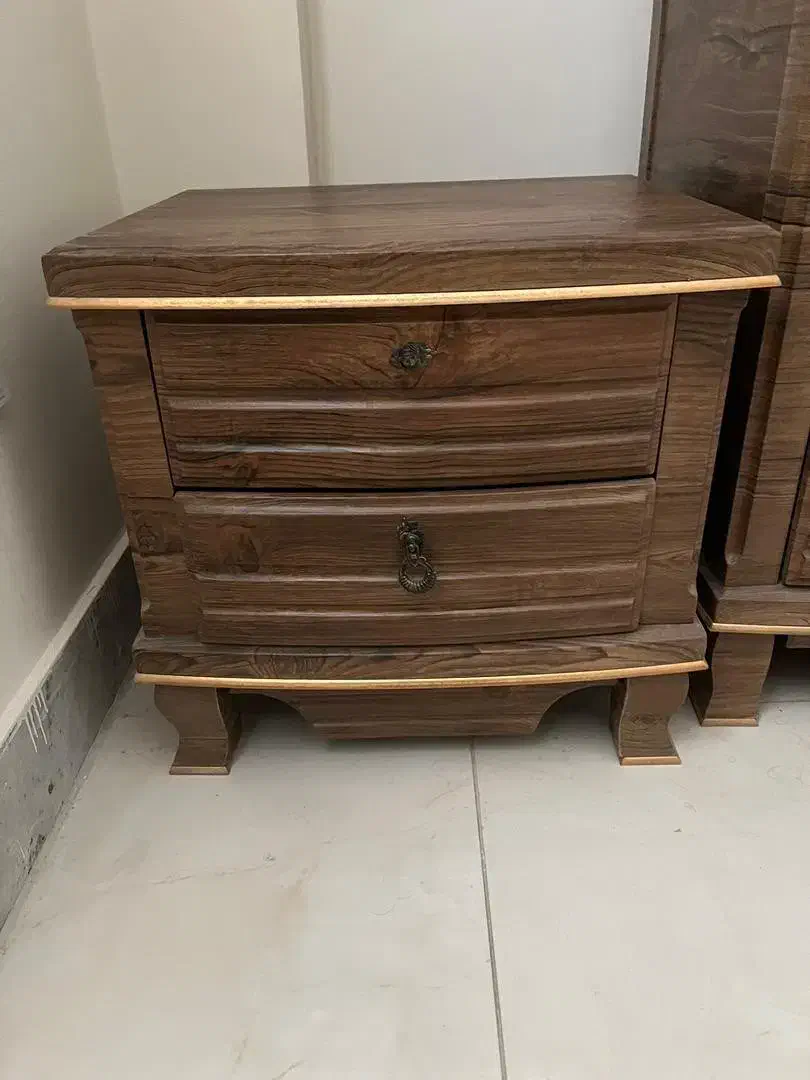 فروش فوری سرویس کامل تخت خواب|تخت و سرویس خواب|اصفهان, باغ دریاچه|دیوار