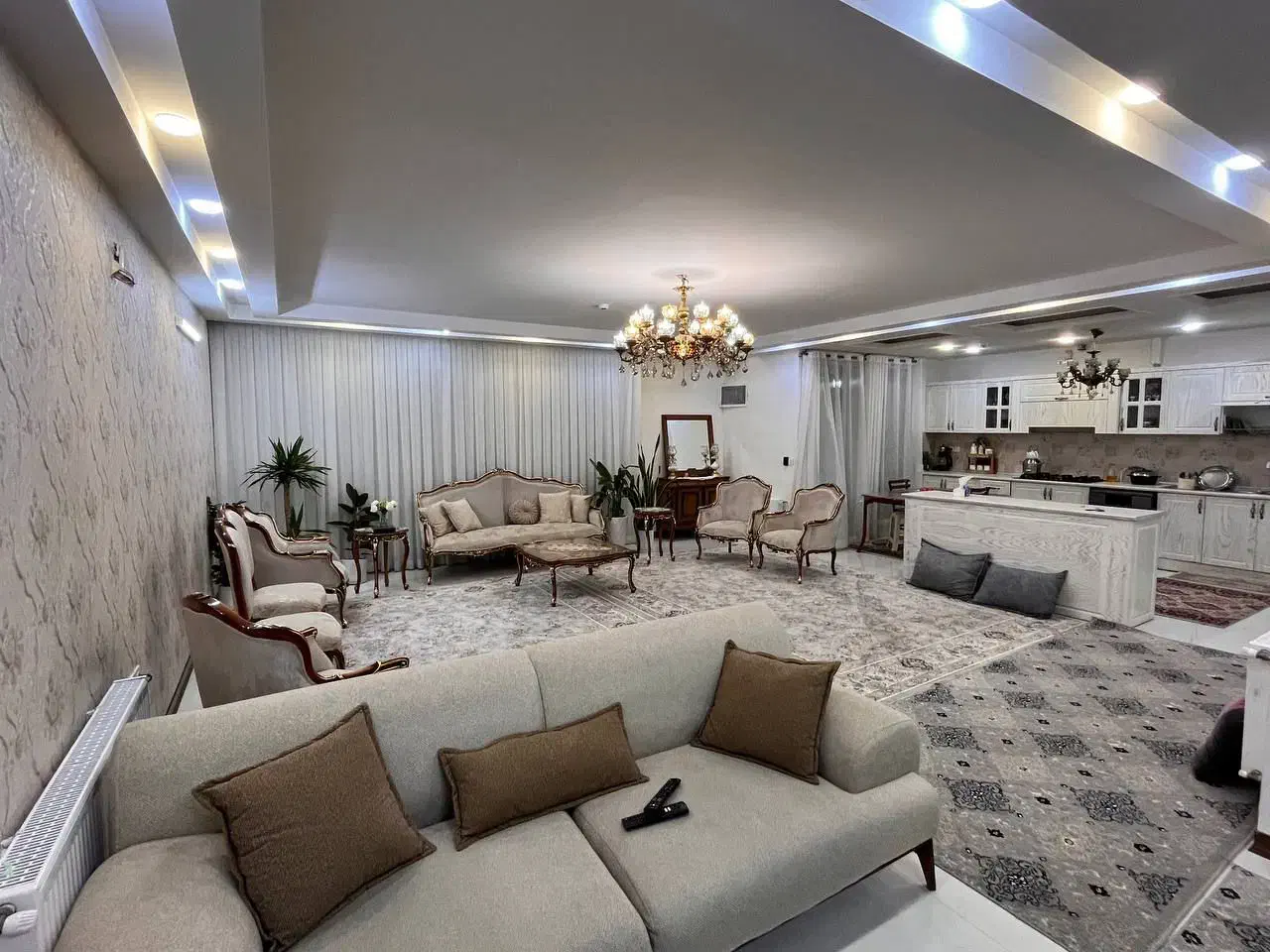 آپارتمان ۱۶۷ متری فول امکانات|فروش آپارتمان|مشهد, سجادیه|دیوار