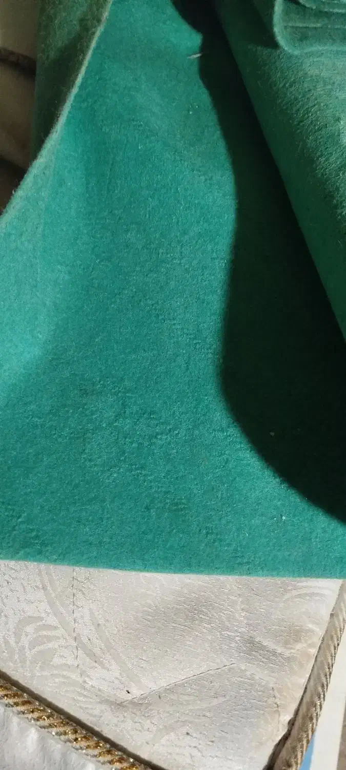 موکت سبز جنس قدیمی|موکت|سنندج, |دیوار