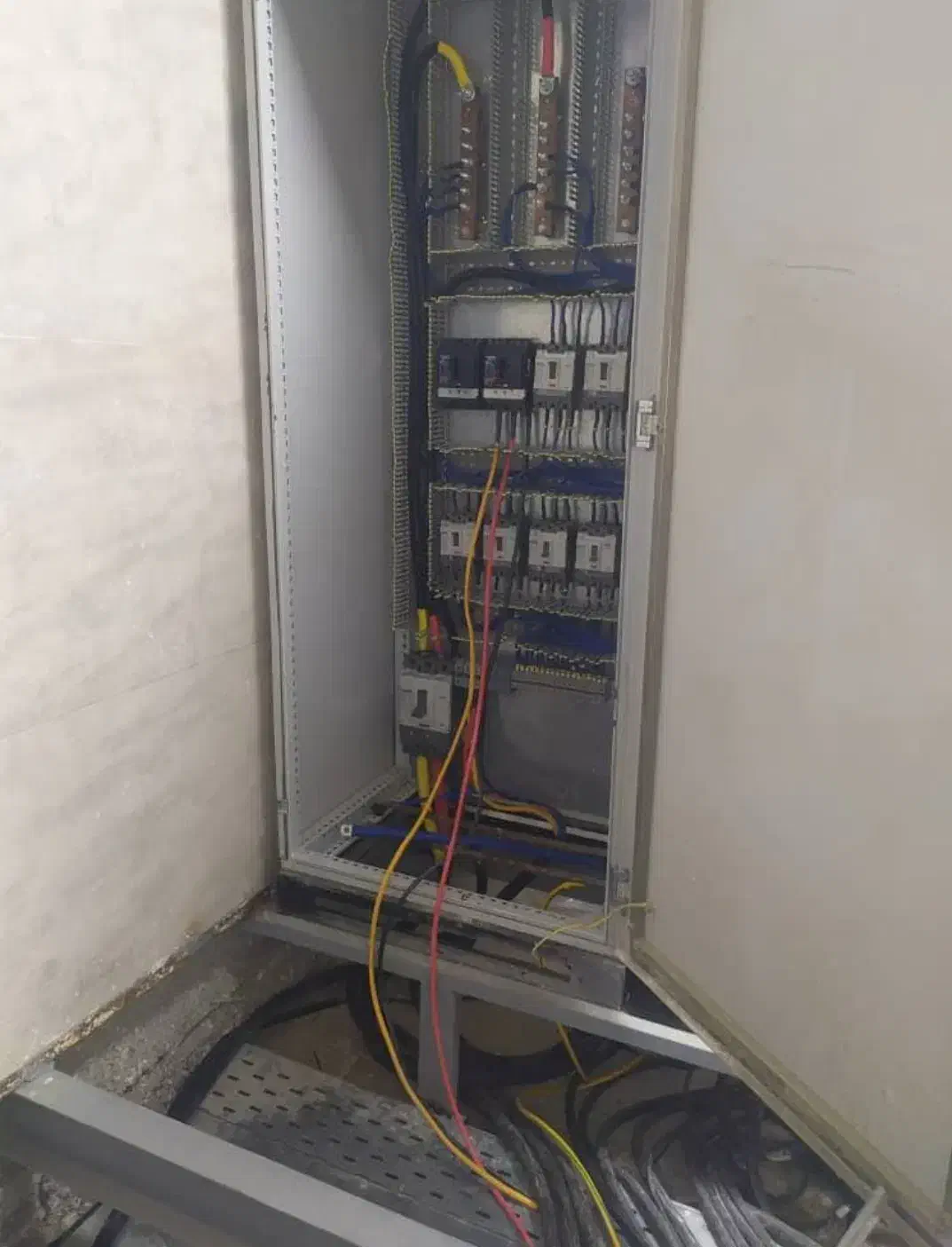 برق کاری صنعتی سه فاز و تکفاز|خدمات پیشه و مهارت|نظرآباد, شهرک صنعتی سپهر|دیوار