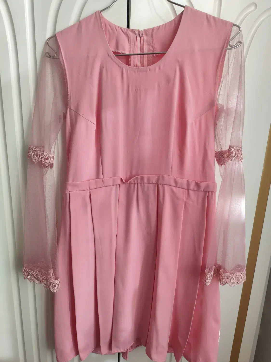 تعدادی لباس سالم و چند عدد نو|لباس|جلفا, |دیوار