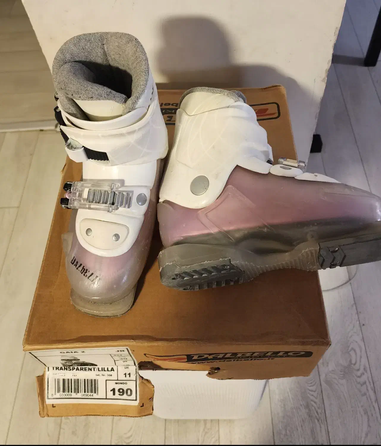 بوت اسکی بچه گانه|ورزشهای زمستانی|تهران, آسمان|دیوار