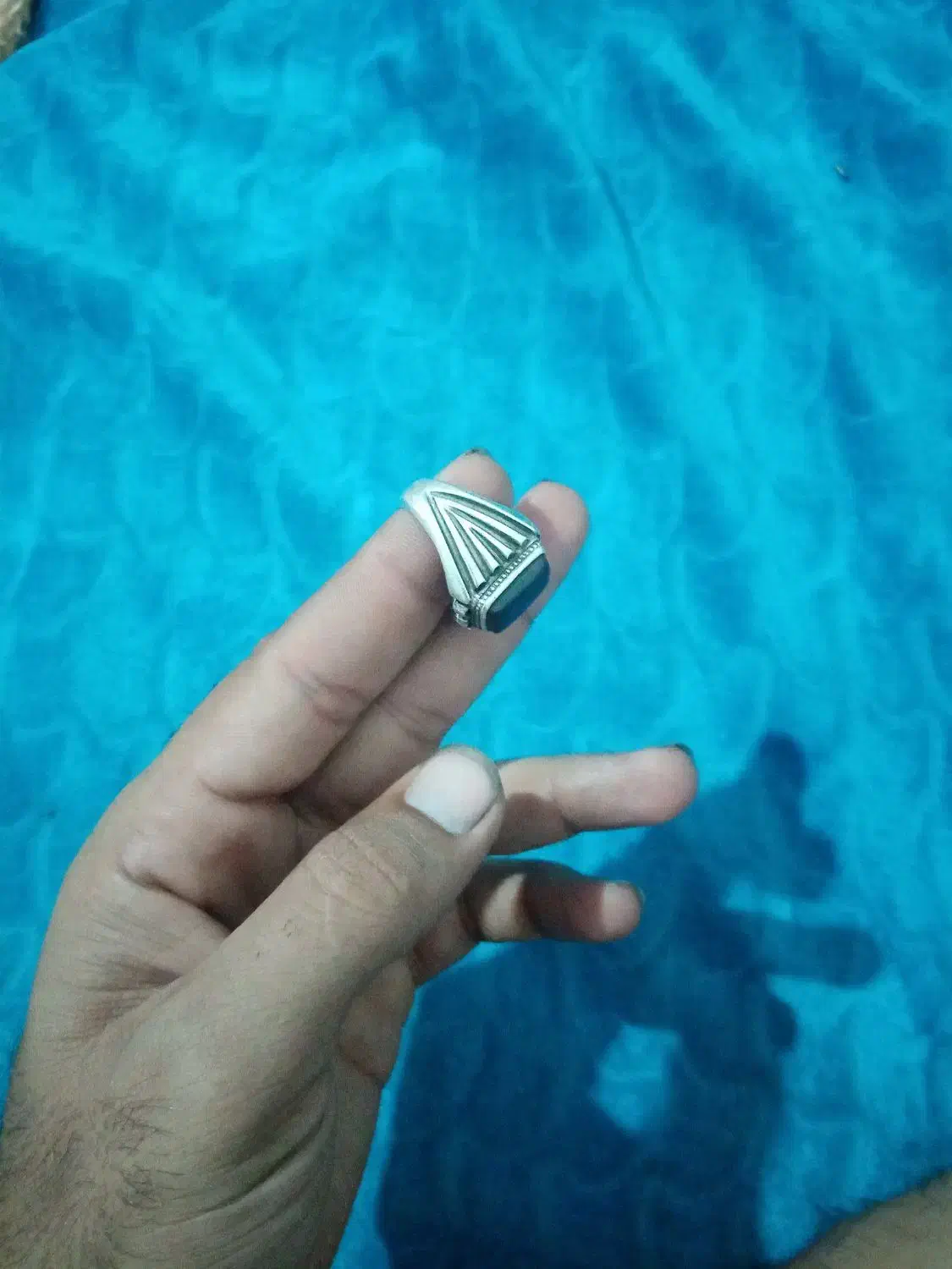 انگشترنقره|جواهرات|زرندیه, |دیوار