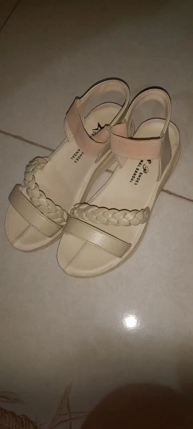 صندل دخترانه|کیف، کفش، کمربند|بجنورد, |دیوار