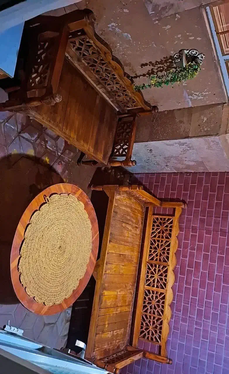 تخت سنتی|صندلی و نیمکت|بیرجند, |دیوار