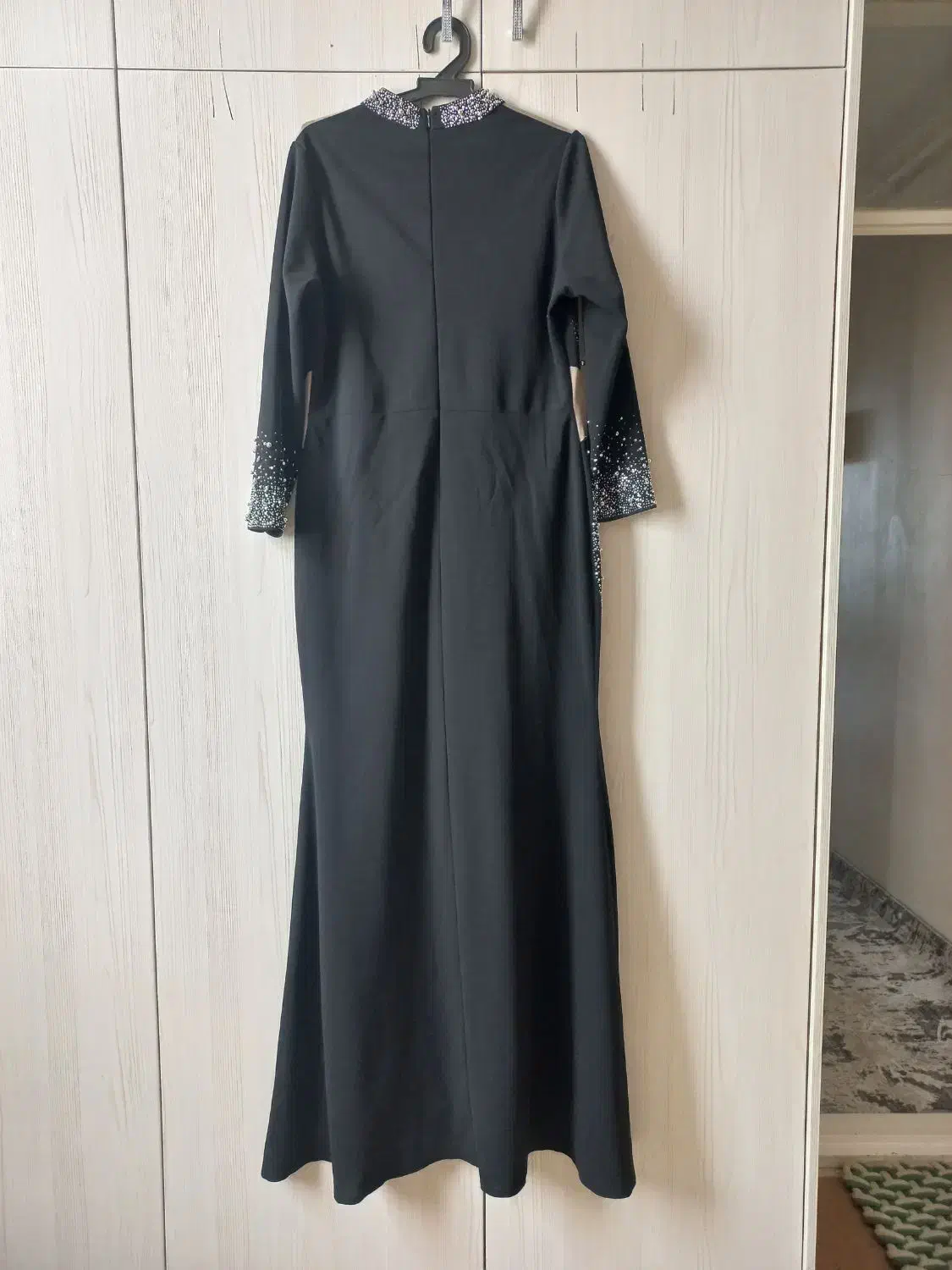 لباس مجلسی|لباس|قزوین, |دیوار