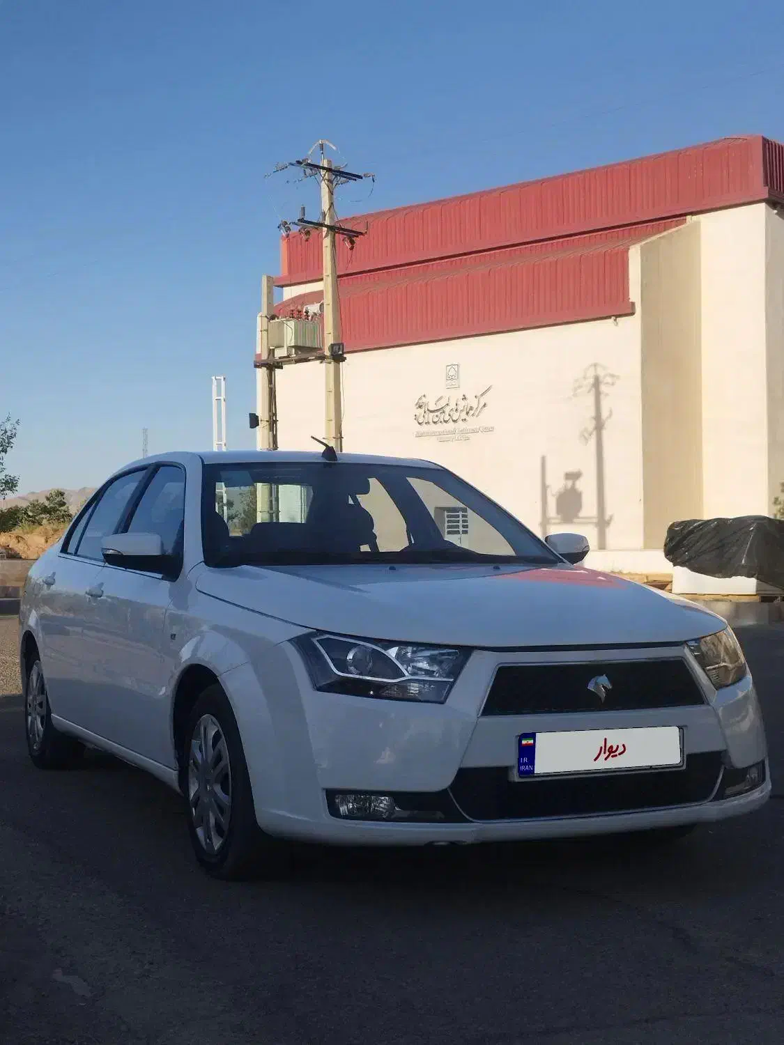 دنا تیپ ۱مدل ۹۸|خودرو سواری و وانت|زنجان, |دیوار