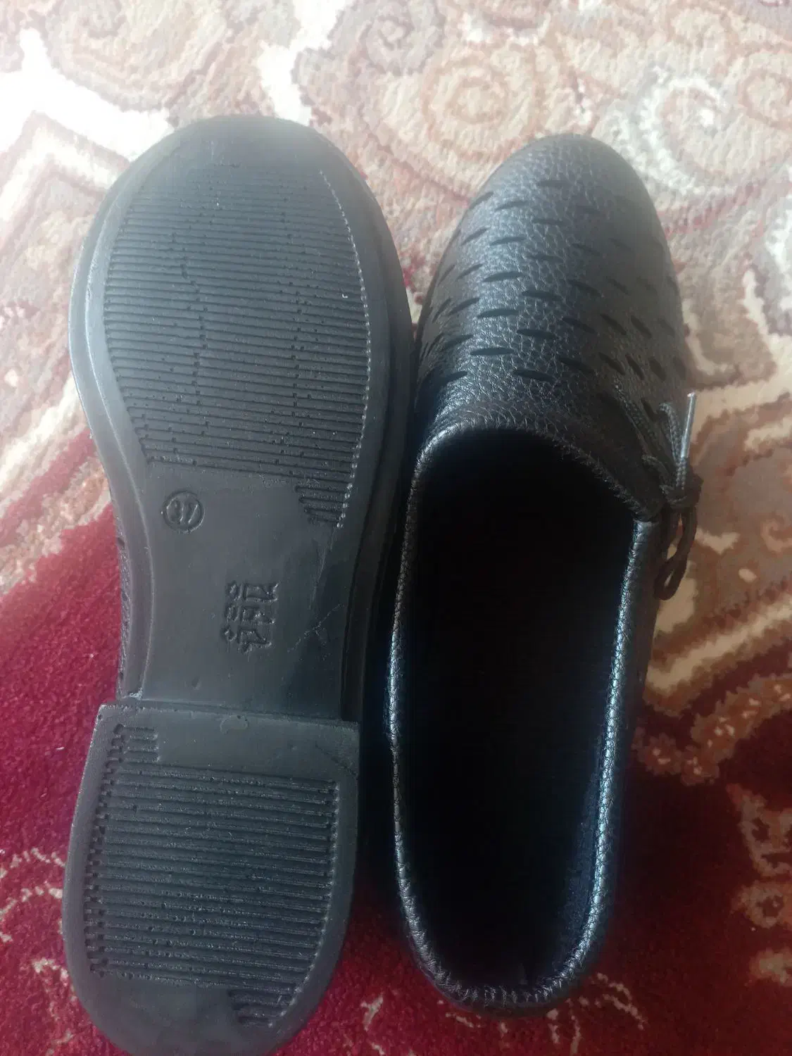 کفش راحتی|کیف، کفش، کمربند|اصفهان, باتون|دیوار