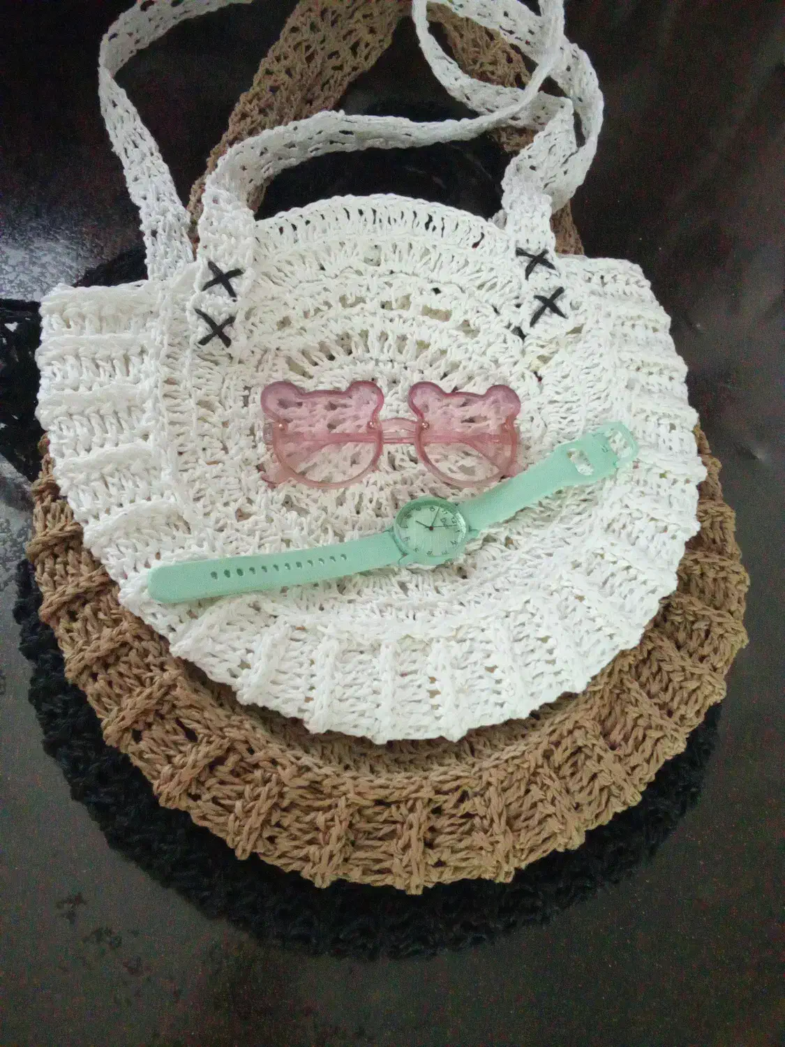 کیف رافیا|کیف، کفش، کمربند|بندر انزلی, چهارفریضه|دیوار