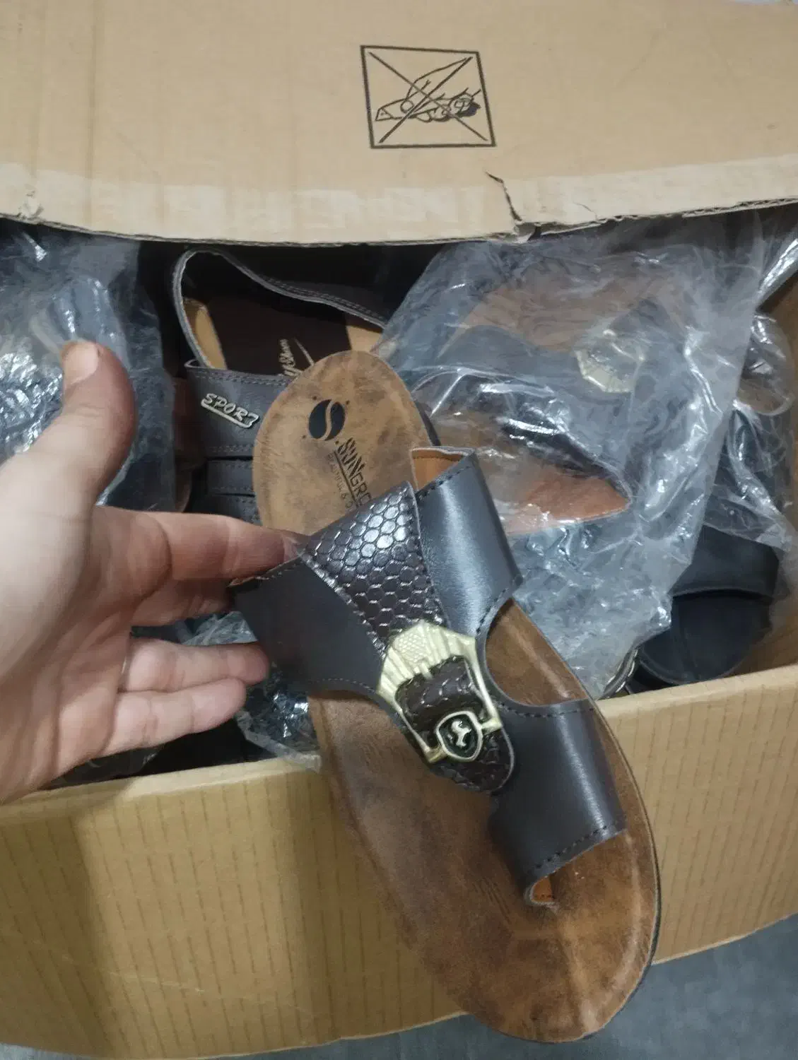 صندل حراج نصف قیمت|کیف، کفش، کمربند|رامهرمز, |دیوار