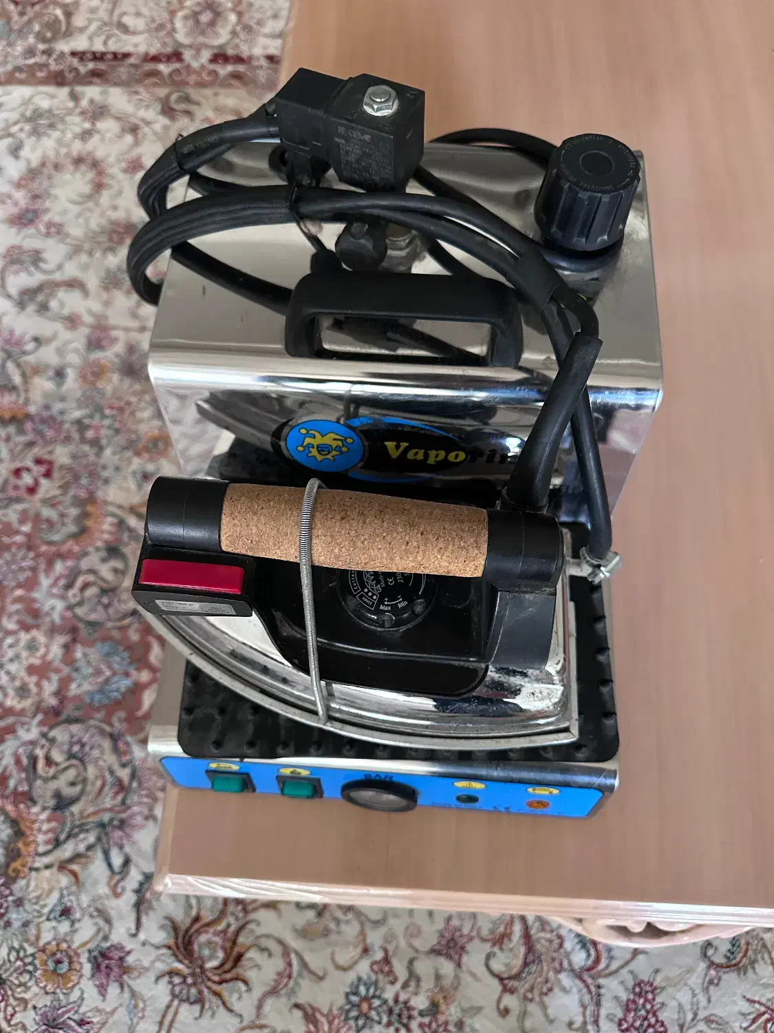 اتو بخار مخزن دار 3.2 لیتری باتیستلا ایتالیا|اتو و لوازم اتو|یزد, |دیوار