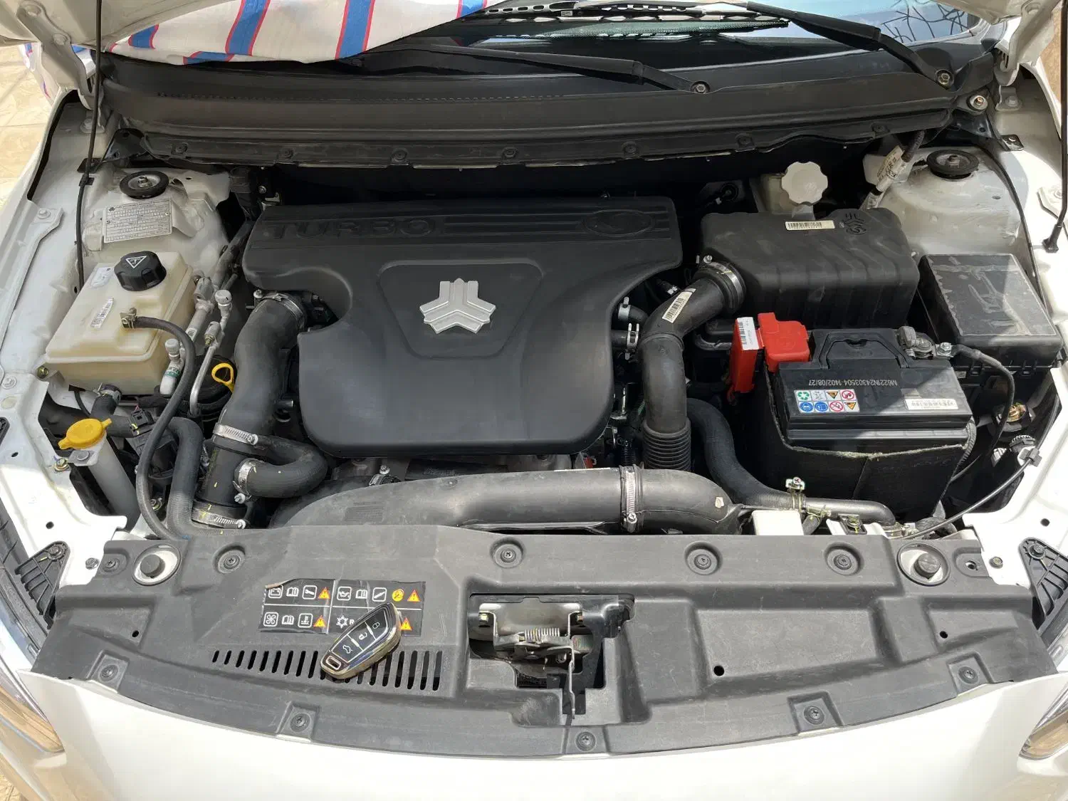 شاهین g ۴۰۲ سانروفدار|خودرو سواری و وانت|گلپایگان, |دیوار