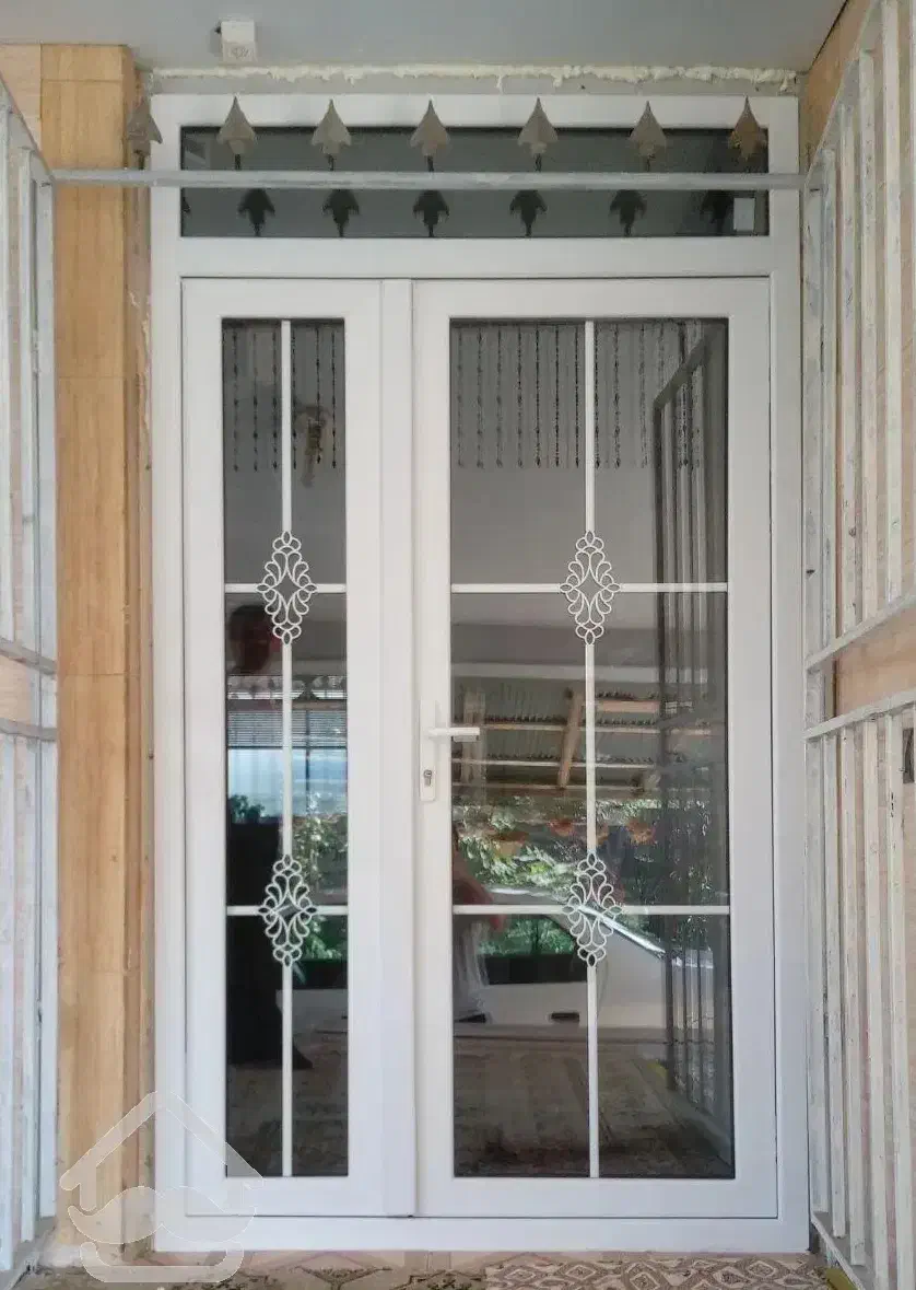 درب و پنجره UPVC|خدمات پیشه و مهارت|کرمانشاه, |دیوار