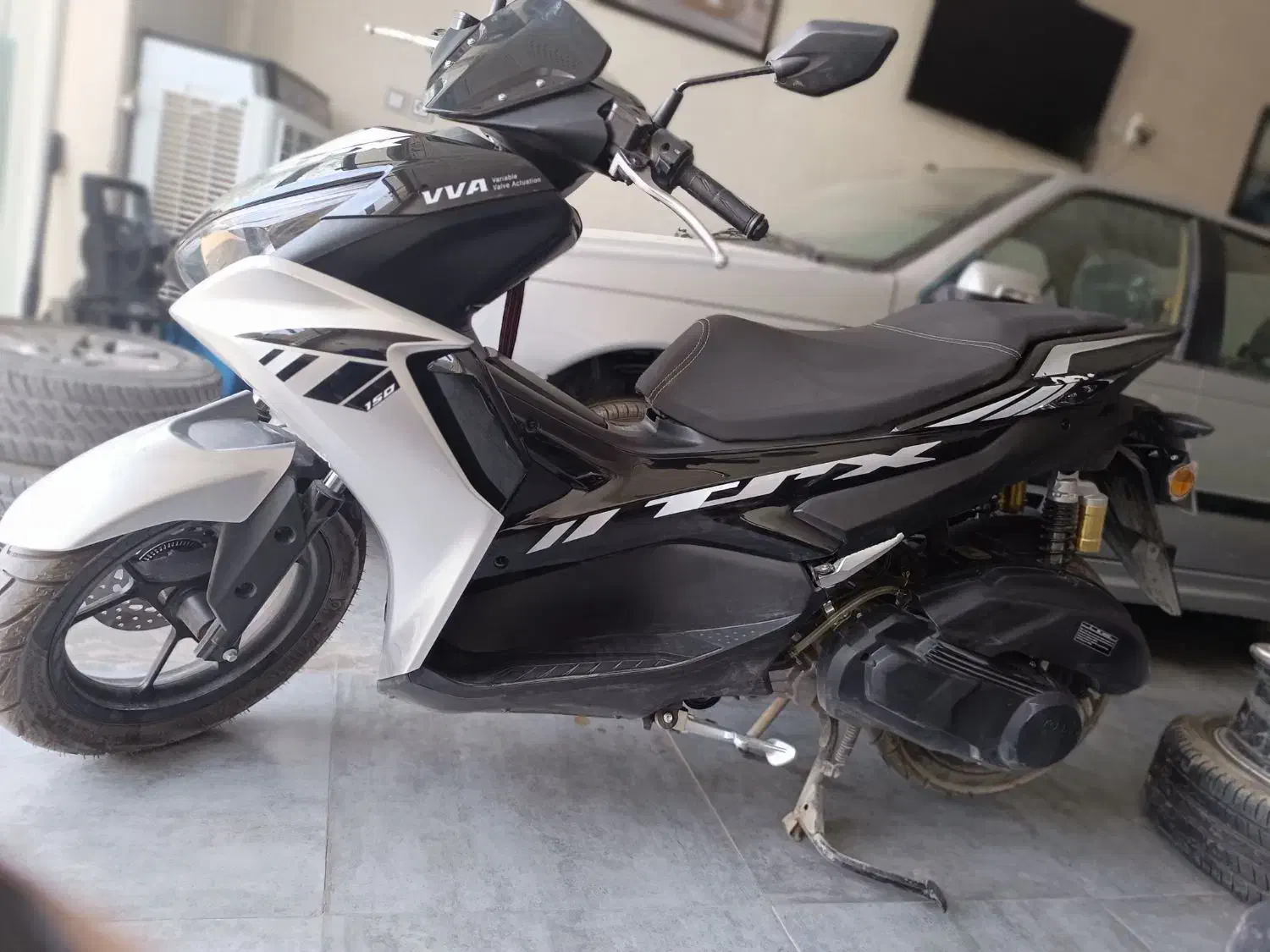 موتور آیروکس|موتورسیکلت|نیریز, |دیوار