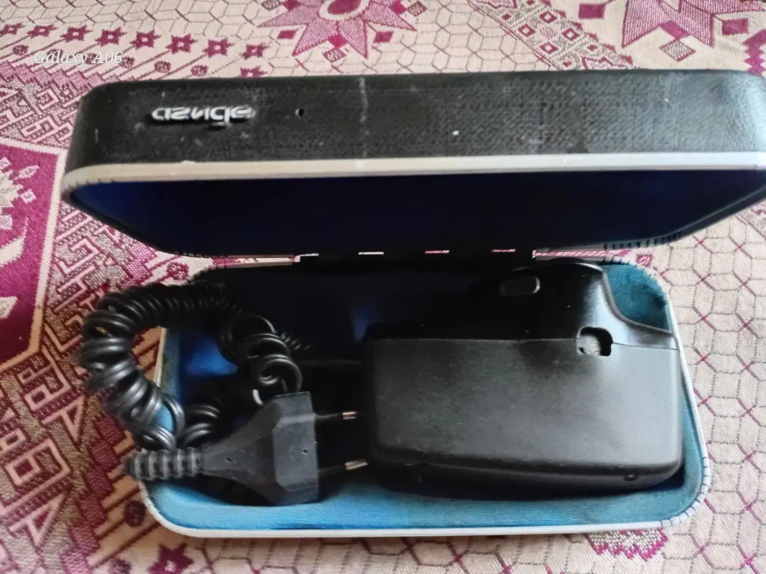 ریش تراش برقی سه تیغه|آرایشی، بهداشتی، درمانی|فولادشهر, B5|دیوار