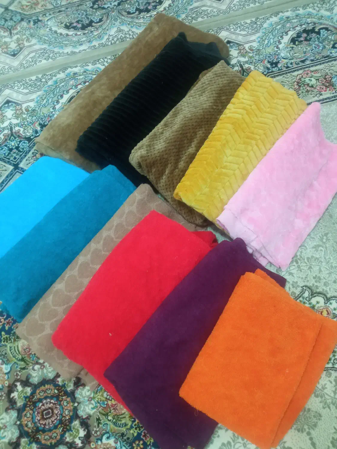 حوله|آرایشی، بهداشتی، درمانی|قائن, |دیوار