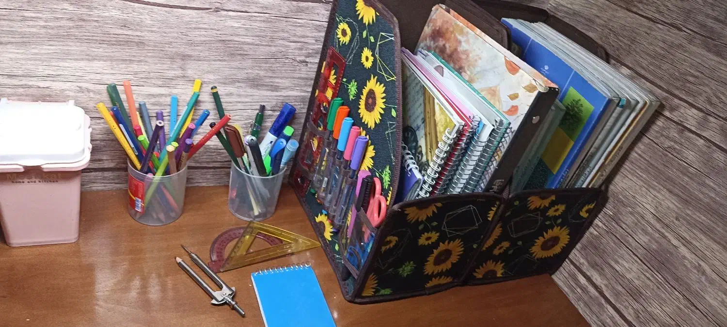 استند کتاب|لوازم التحریر|فولادشهر, B6|دیوار