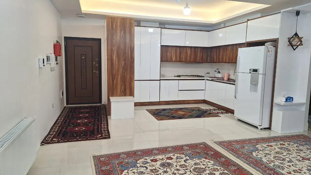 آپارتمان 110متر فول امکانات/سند6دانگ|فروش آپارتمان|قم, زنبیل آباد|دیوار