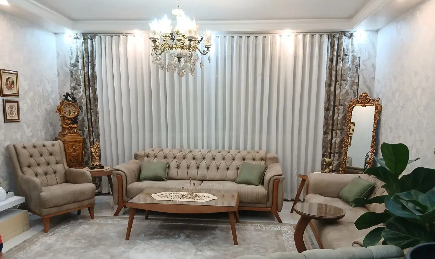 مبل راحتی شرکتی در حد نو|مبلمان خانگی و میز عسلی|صفادشت, |دیوار