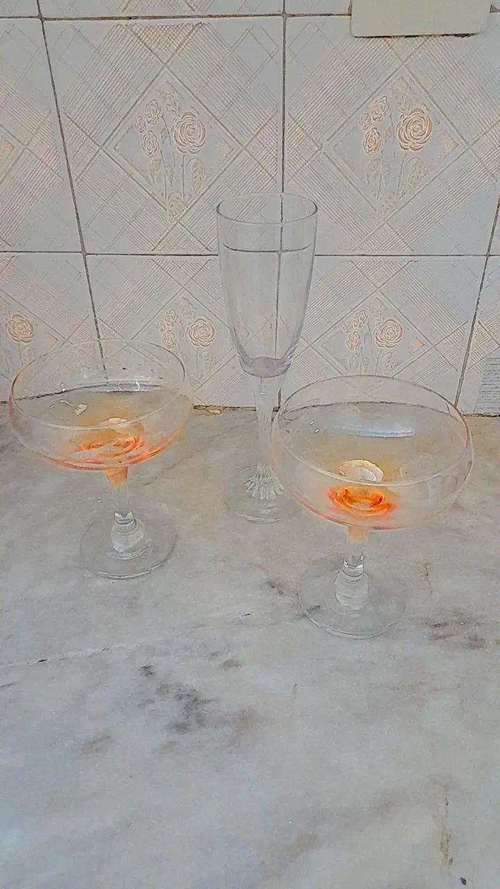 فروش فوری ظروف اشپزخانه|ظروف سرو و پذیرایی|محلات, |دیوار