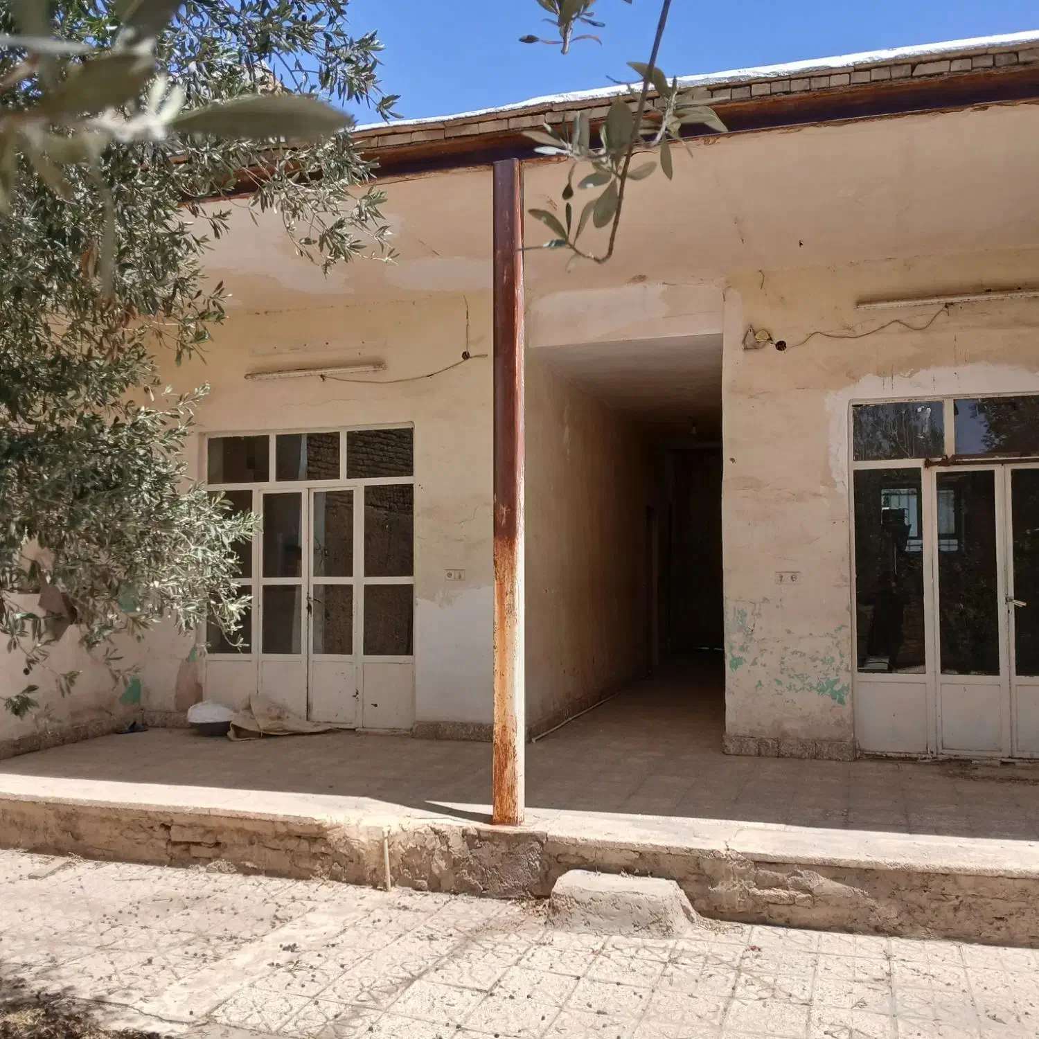 فروش یا معاوضه منزل مسکونی|فروش خانه و ویلا|نجفآباد, امیرآباد|دیوار