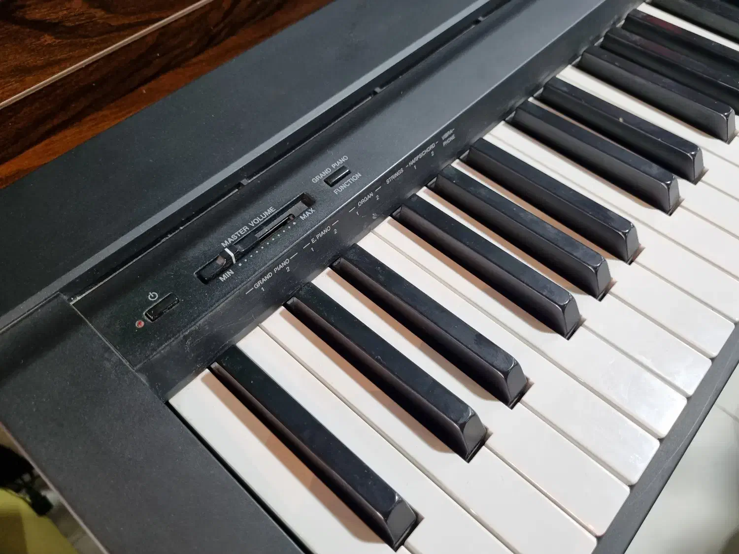 فروش پیانو پرتابل یاماها P45 همراه پایه و پدال|پیانو، کیبورد، آکاردئون|اردبیل, |دیوار