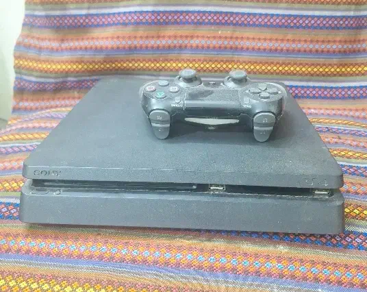 ps4 slim|کنسول، بازی ویدئویی و آنلاین|تهران, صفا|دیوار
